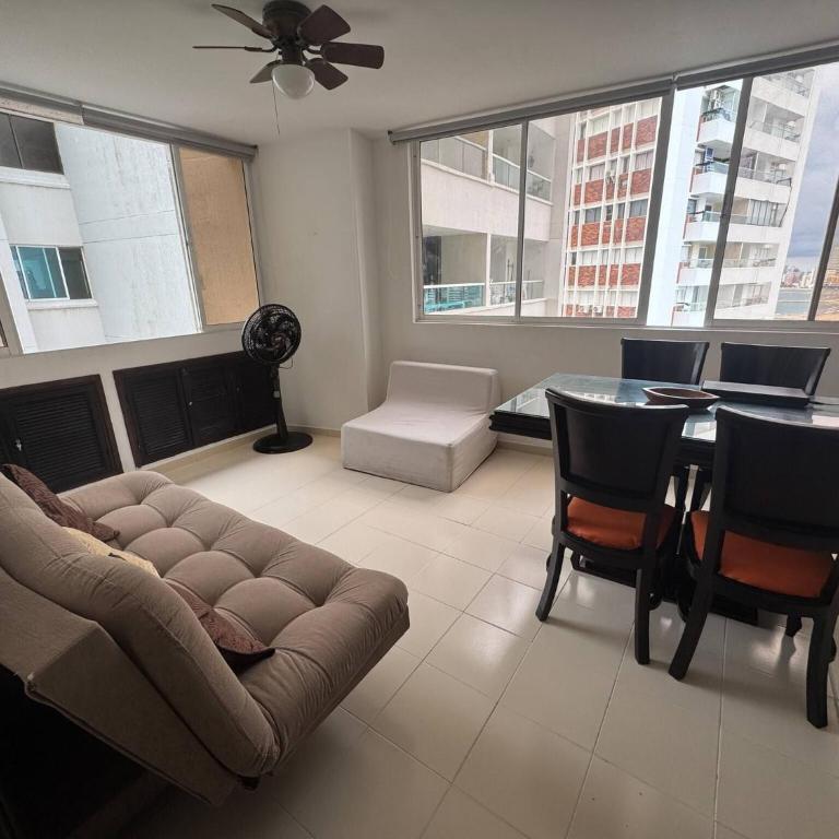 El Laguito Beach Cartagena - Apartment - 3