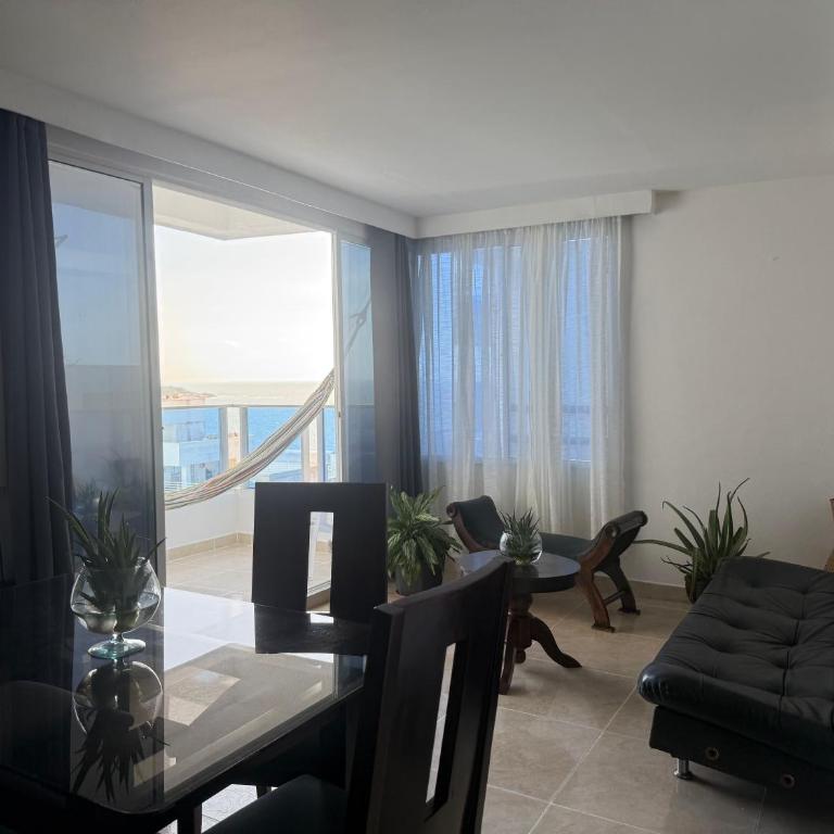 Nuevo y espectacular apartamento con linda vista - One-Bedroom Apartment - 17