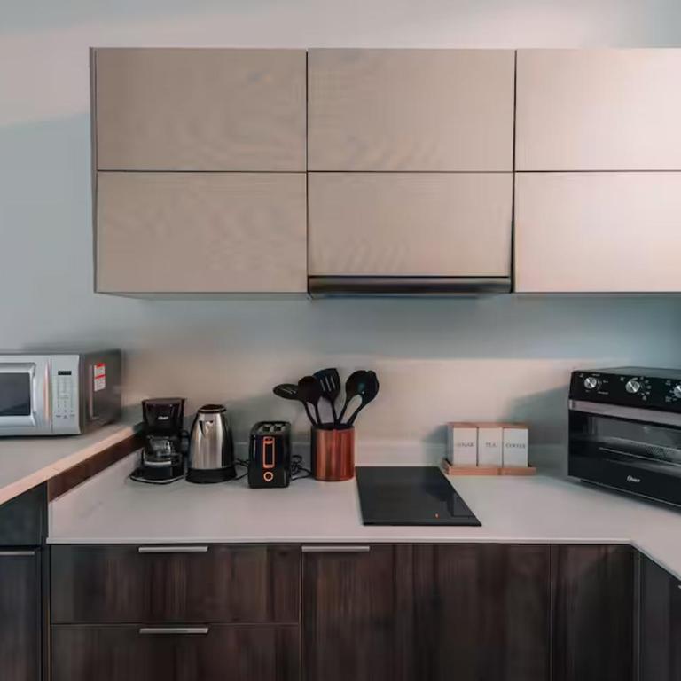 BT Homes - Tulum, Moderno cerca del mar con piscina y balcón - Apartamento con vistas y balcón - 10