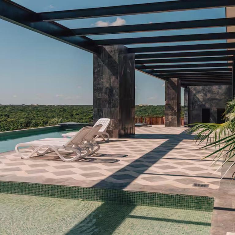 BT Homes - Tulum, Moderno cerca del mar con piscina y balcón - Apartamento con vistas y balcón - 5