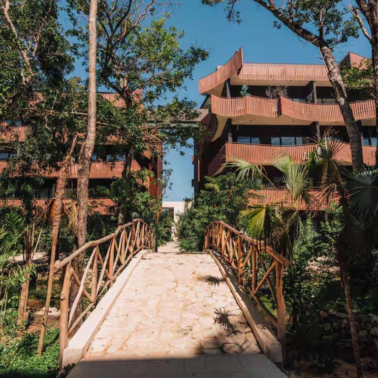 BT Homes - Tulum, Moderno cerca del mar con piscina y balcón - Apartamento con vistas y balcón - 31