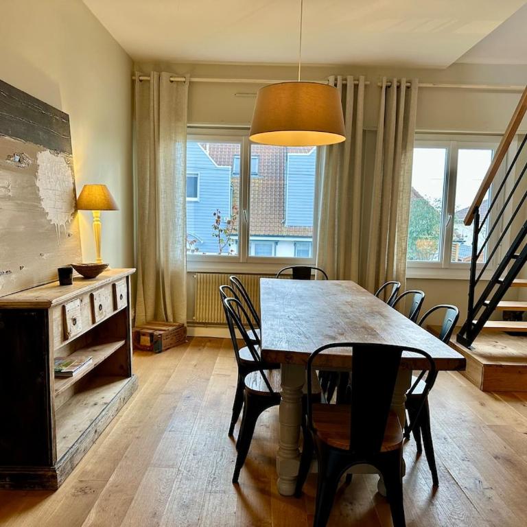 Maison cosy 6 personnes avec jardin, 400m de la mer, parking privé - Three-Bedroom Vacation Home - 15