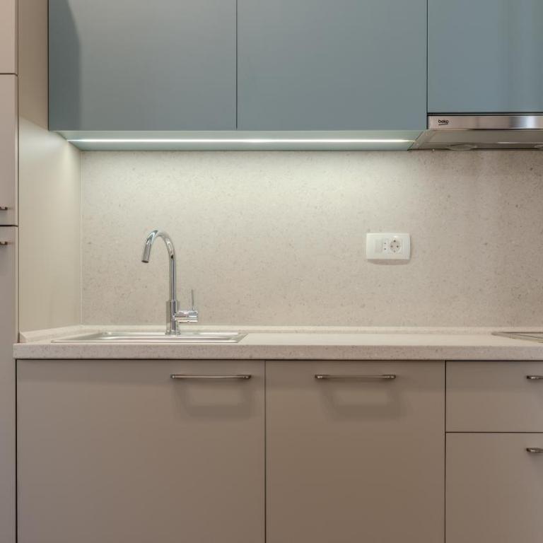 Hill House Orahovac - Studio Apartment with Queen Bed - 2