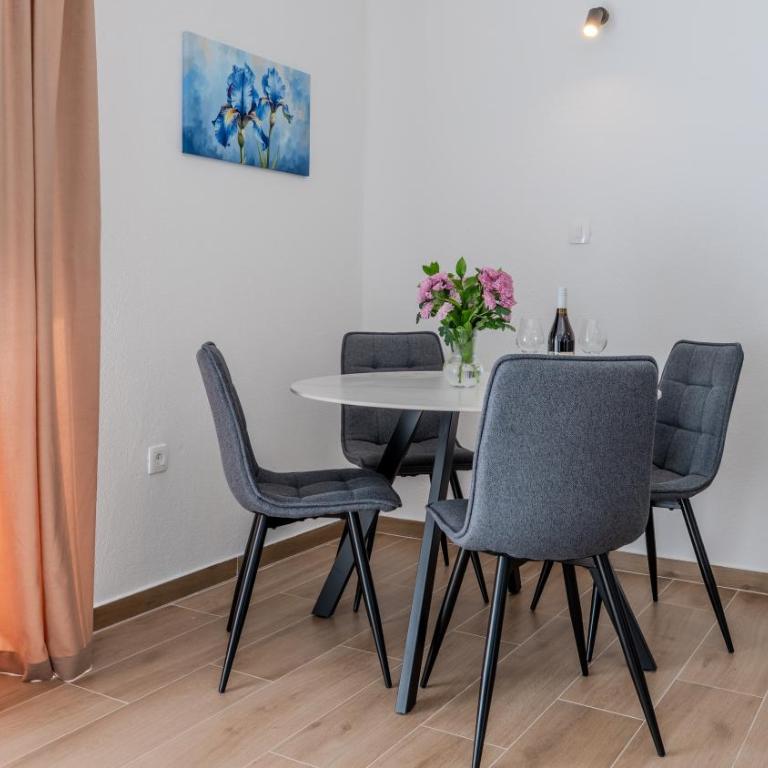 Hill House Orahovac - Two-Bedroom Apartment - 7