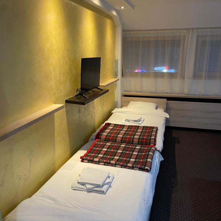 Apartmani Brvenik 209 - One-Bedroom Apartment - 2