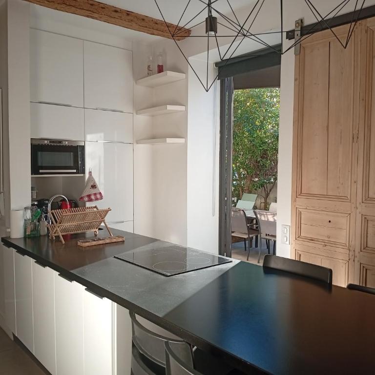 Appartement avec beaucoup de cachet central et calme - Appartement 2 Chambres - 20