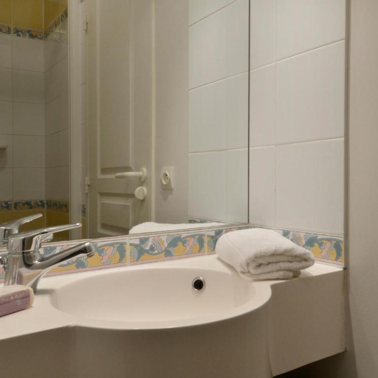 Appartement rénové avec balcon, ski aux pieds, animaux acceptés - Apartment mit 2 Schlafzimmern - 16