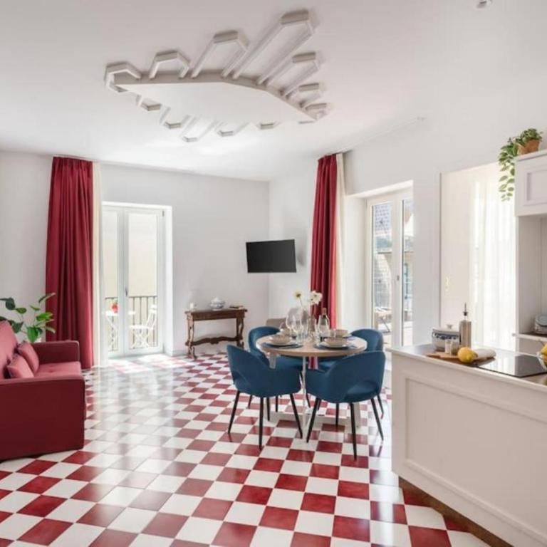 SorrentoVibes - Lux Family Home in Sorrento with Terrace&Solarium - Appartamento con 2 Camere da Letto - 1