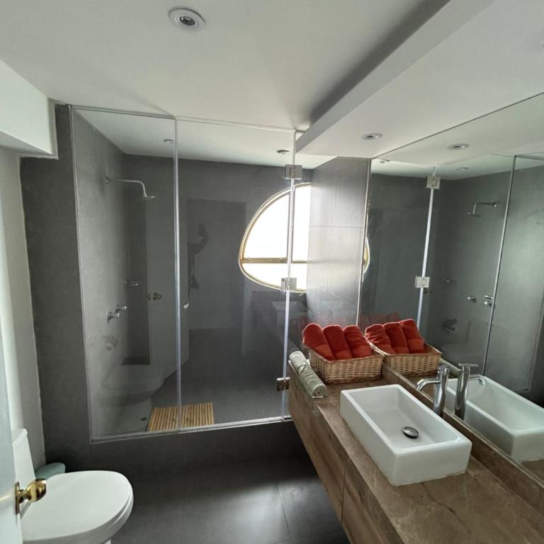 Best ocean view in Miraflores Lima - Three-Bedroom Apartment - 2