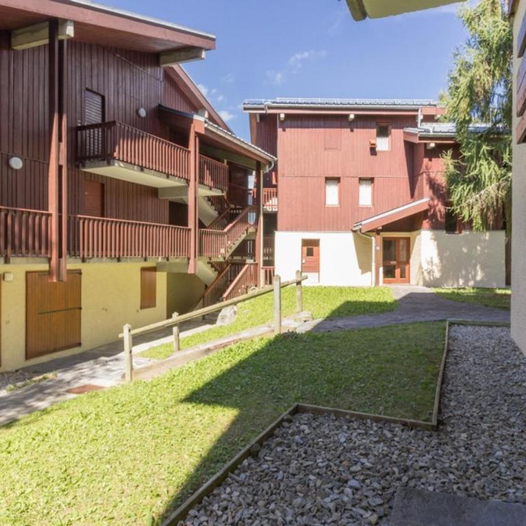 Studio divisible avec terrasse, proche centre et pistes - Studio - 12