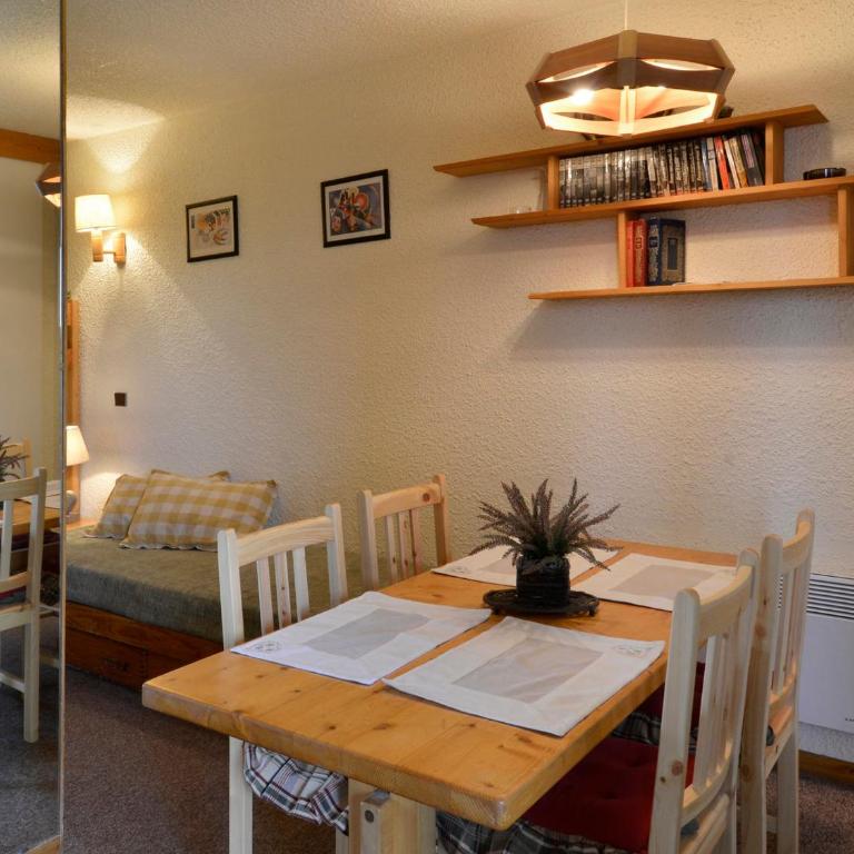 Studio chaleureux 4 pers · Accès pistes · Animaux admis - Studio - 9