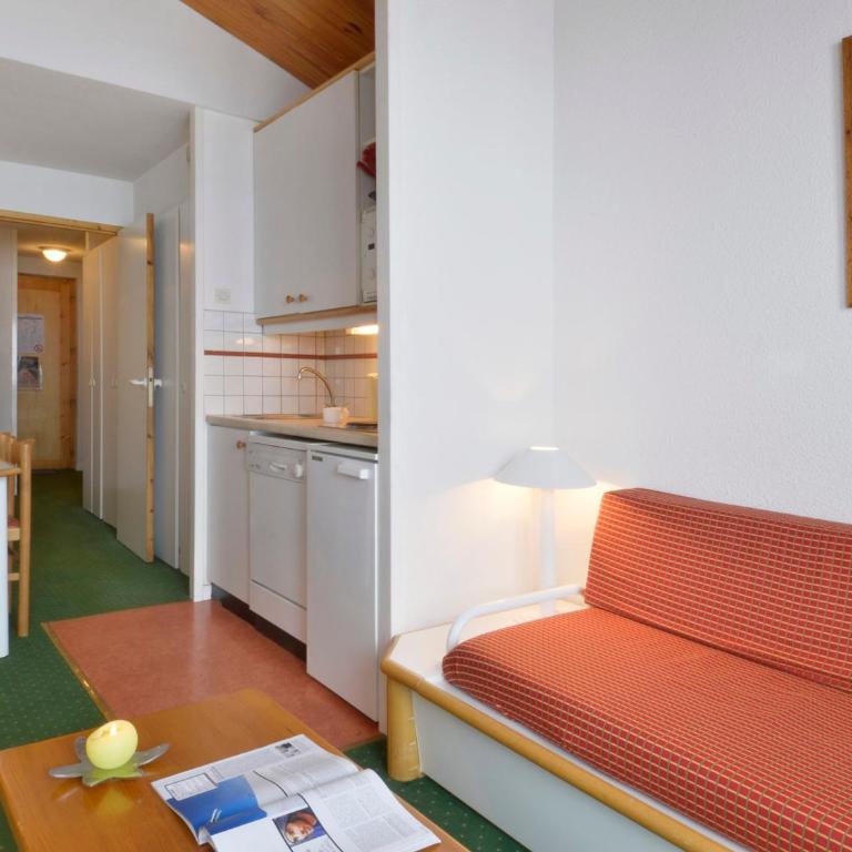 Appartement skis aux pieds, balcon, 6 personnes - Apartment mit 1 Schlafzimmer - 13