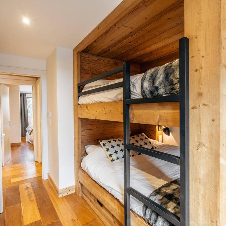 Appartement spacieux T4 de 110m² avec terrasses et parking, parfait pour vos vacances - FR-1-546-49 - Apartment - 7