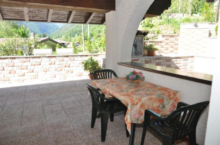 B&B Villa Cinzia Ledro - Camera Matrimoniale con Bagno Privato - 5