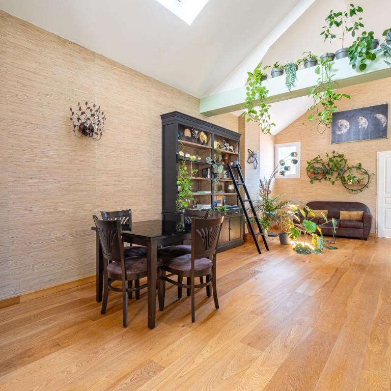 Cosy Loft in Nantes - Maison 4 Chambres - 4