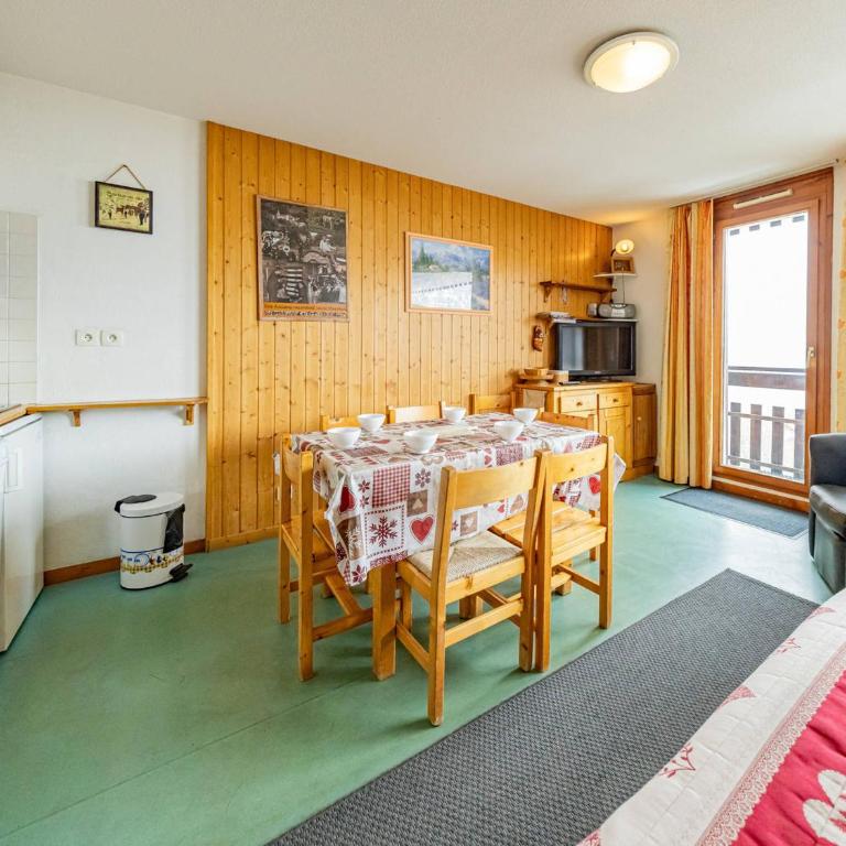 T3 moderne au pied des pistes pour 6 personnes à Saint-François-Longchamp - FR-1-807-17 - Apartment - 4