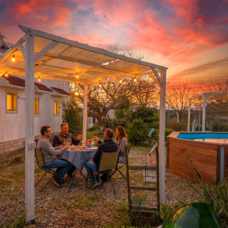 Villa Nonna Nina with Swimming Pool - Villa con 2 Camere da Letto - 13