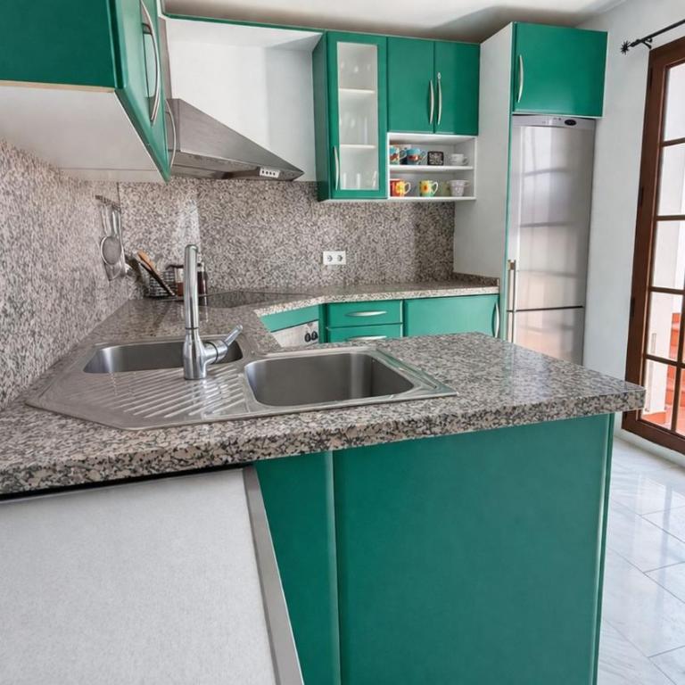 Charming 3-Bedroom Apartment in Scenic Frigiliana - Apartamento - 18