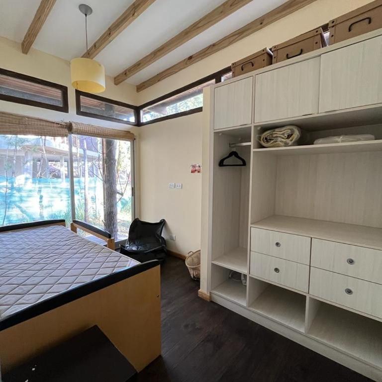 Cabaña Pinamar - 6 Personas - Three-Bedroom House - 38