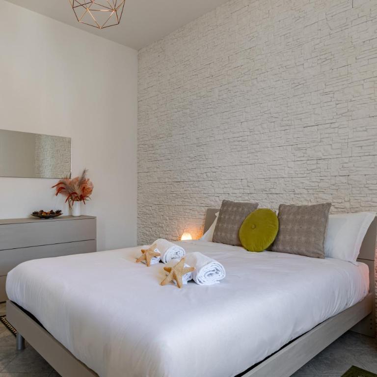Hostly Santo Stefano Tower View Apartment - Appartamento con 3 Camere da Letto e con Balcone - 22