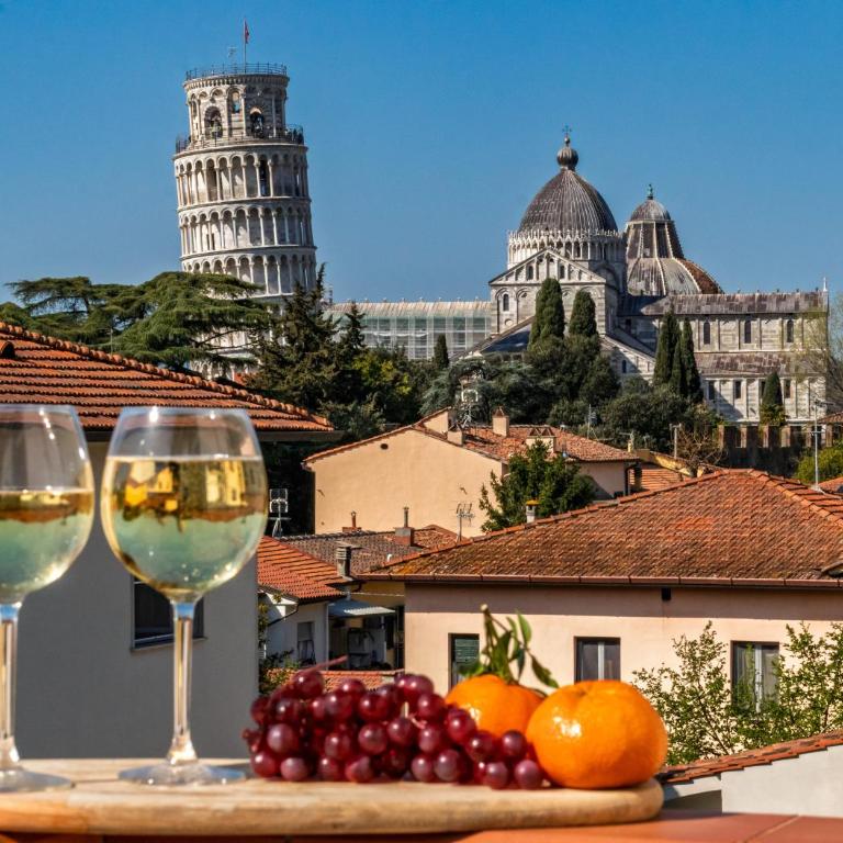 Hostly Santo Stefano Tower View Apartment - Appartamento con 3 Camere da Letto e con Balcone - 2