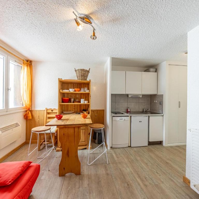 Studio confortable pour 2, proche télésiège, linge et ménage inclus - Studio - 7