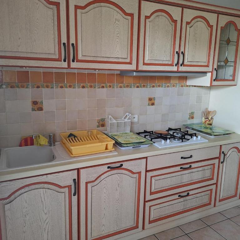 Appartement spacieux et bien situé - Apartment mit 1 Schlafzimmer - 4