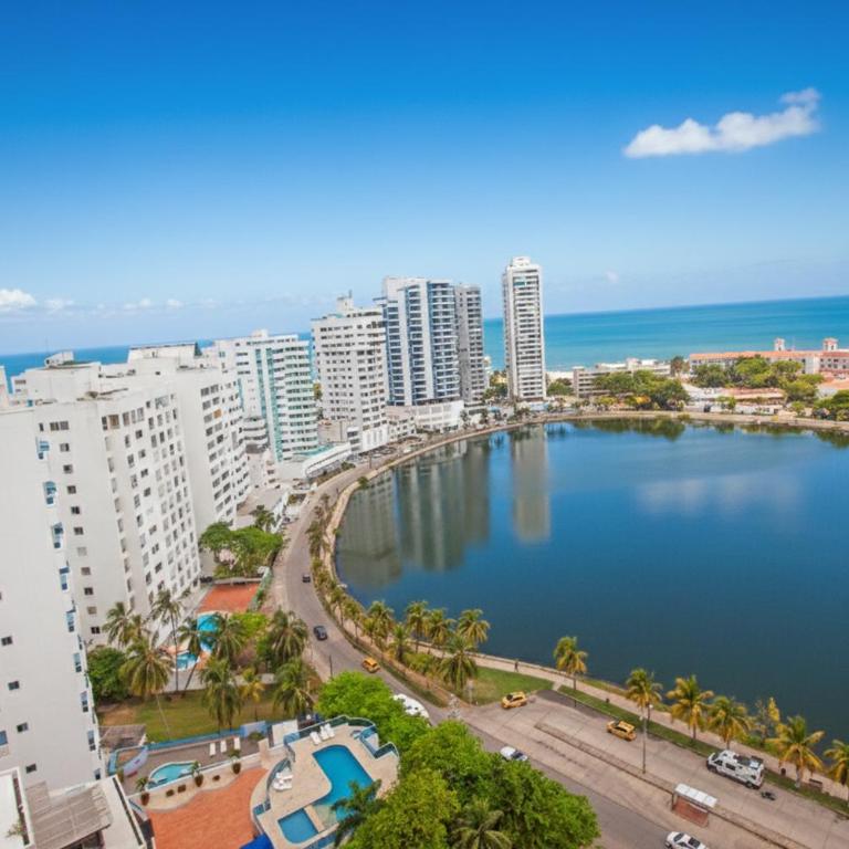 Apartamento con vista al mar, cerca a Bocagrande - One-Bedroom Apartment - 25