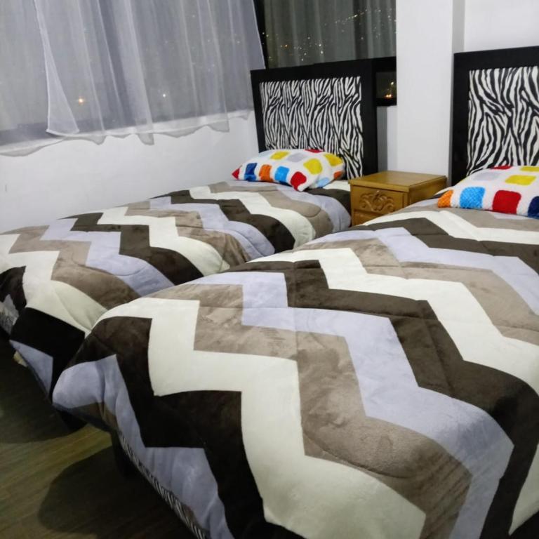 Departamento Independiente cerca al Cine Center HC - Two-Bedroom Apartment with City View - 15