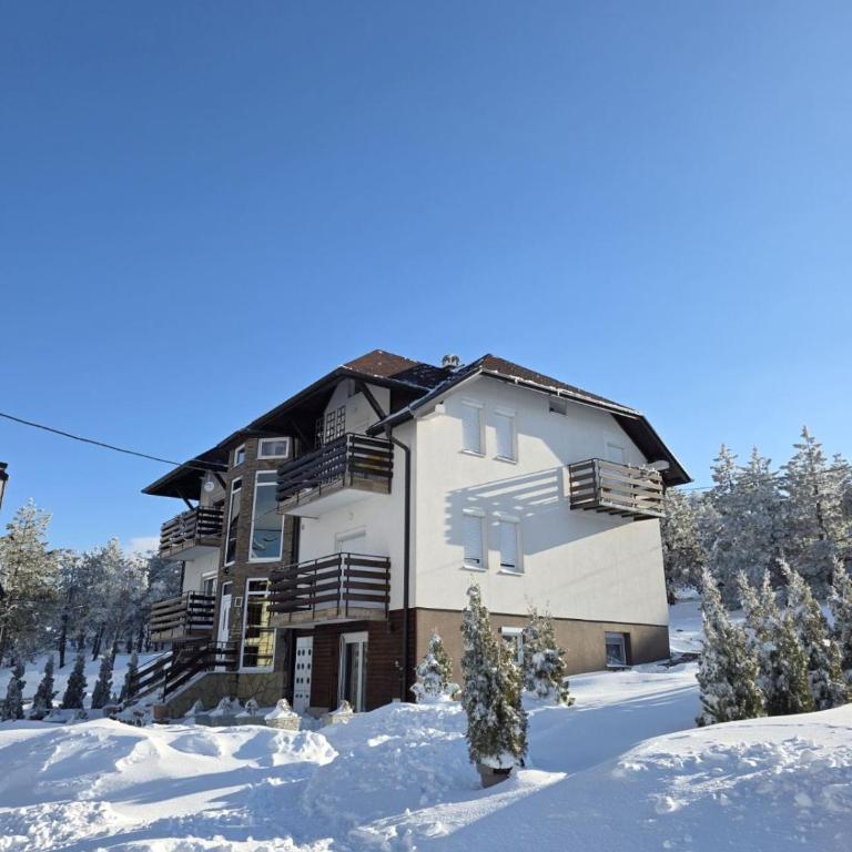 Bambi Apartman - One-Bedroom Apartment - 6