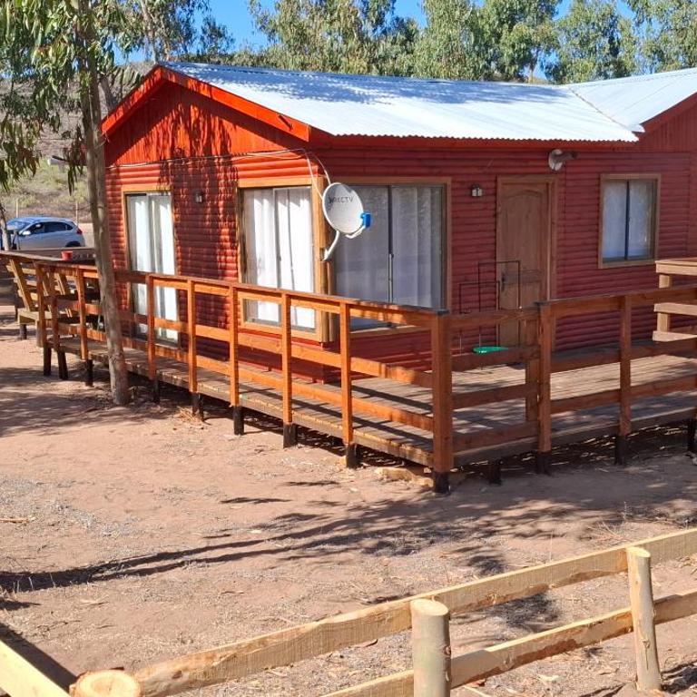 cabaña con playa y campo - Three-Bedroom House - 22