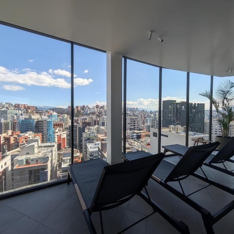 Luxury Studio Corazón Financiero, Gym, Piscina & Rooftop - One-Bedroom Apartment - 16