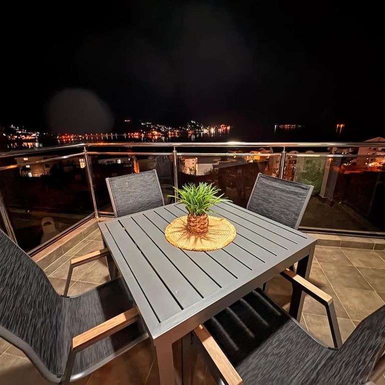 Zaliv na dlanu - Two-Bedroom Apartment - 69