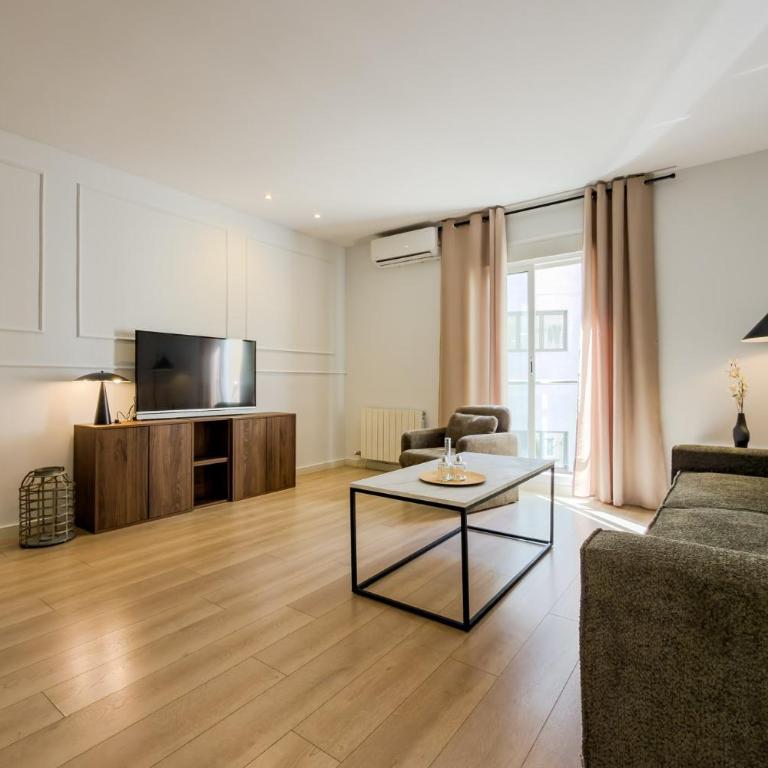 Palau de la Musica Apartments - Two-Bedroom Apartment - 12