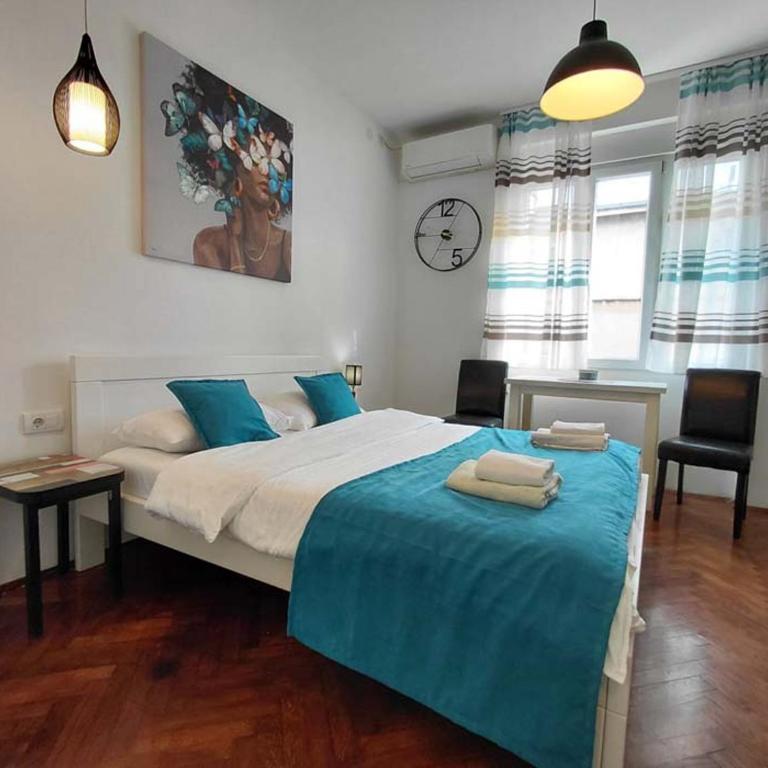 Trg Sava studio - One-Bedroom Apartment - 1