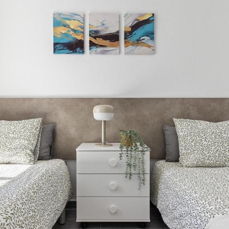 Mediterranean Beach Relax - Pool and Parking! - Apartamento de 2 dormitorios con vistas al mar - 16