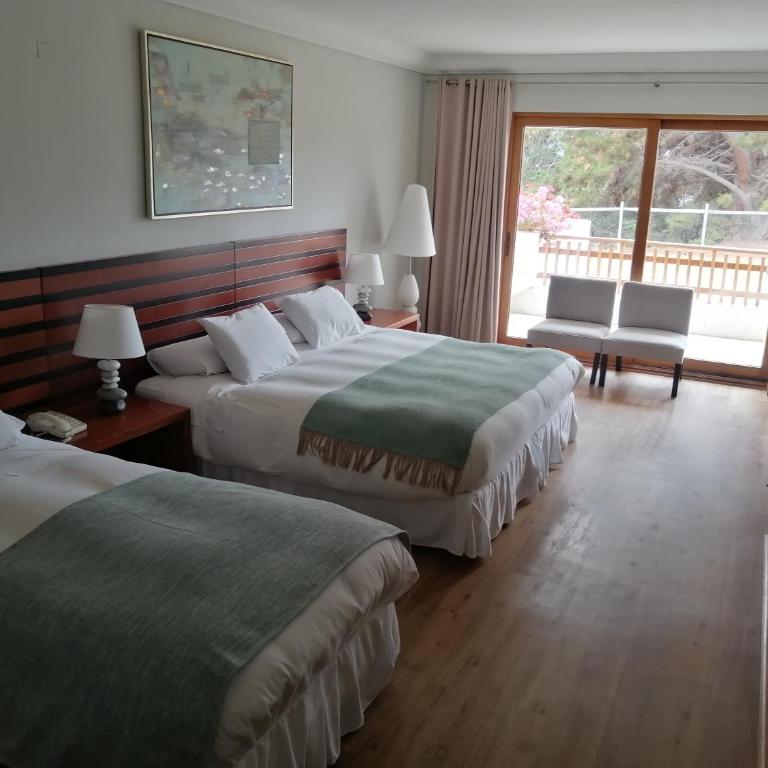 Hotel Marbella Resort - Standard Triple Room - 2
