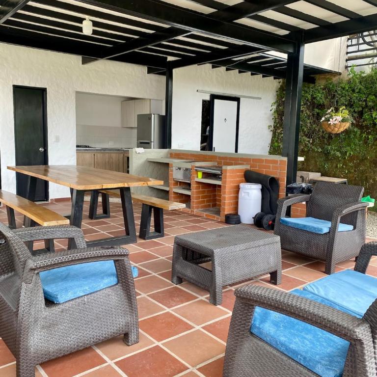 Refugio Campestre Mágico - Three-Bedroom House - 12