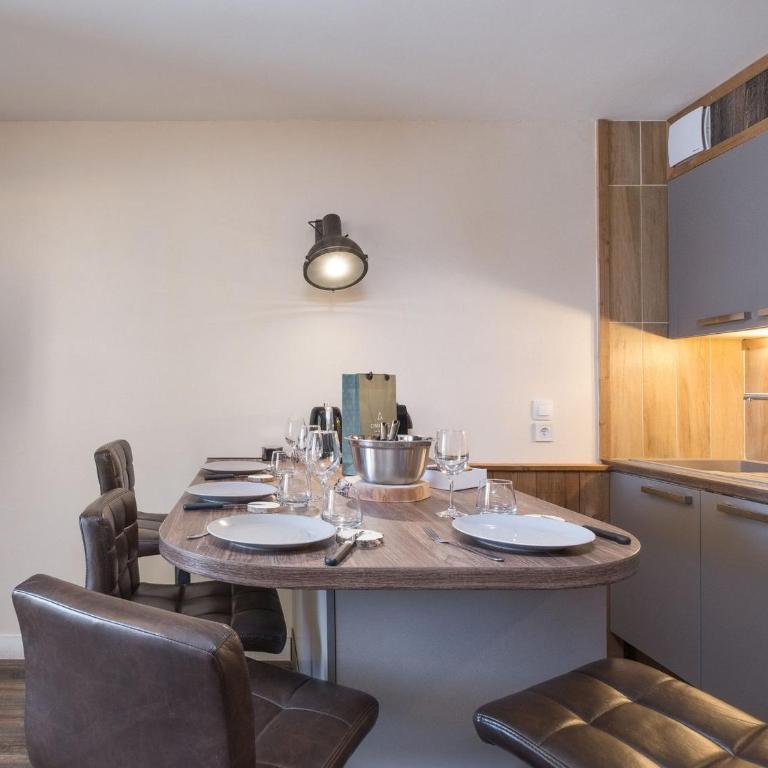 Appartement Moderne 4 Pers, Pied des Pistes, Parking - FR-1-640-51 - Appartement - 10