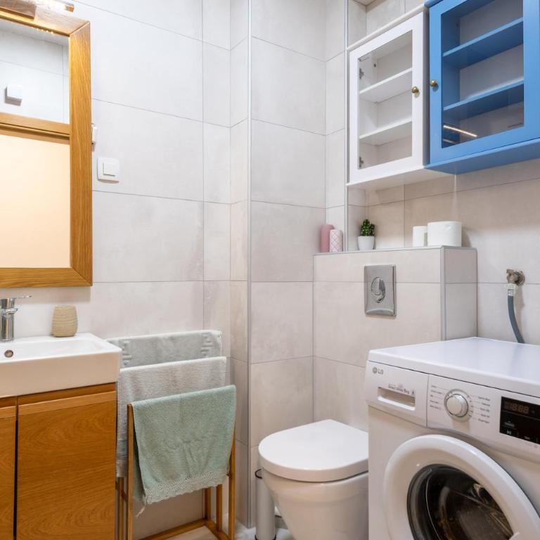Cozy Adriatic Nest- 7 Minute Walk to the Sea - Apartman sa 1 Spavaćom Sobom - 5