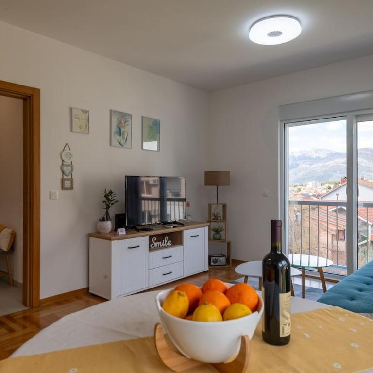 Cozy Adriatic Nest- 7 Minute Walk to the Sea - Apartman sa 1 Spavaćom Sobom - 7