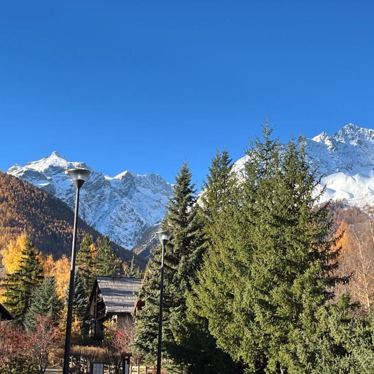 Bel appart neuf et cosy, jardinet, magnifique vue - Appartement 3 Chambres - 30