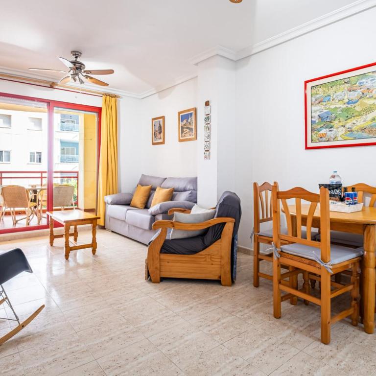 Apartament in Villajoyosa Terrace and sea breeze - Apartment - 4