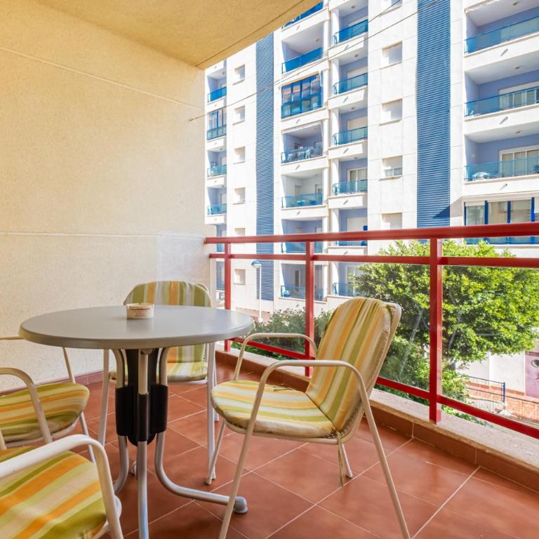 Apartament in Villajoyosa Terrace and sea breeze - Apartment - 14