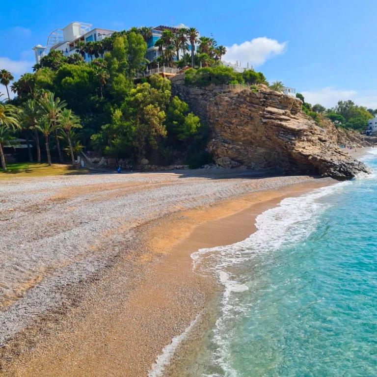 Apartament in Villajoyosa Terrace and sea breeze - Apartment - 17