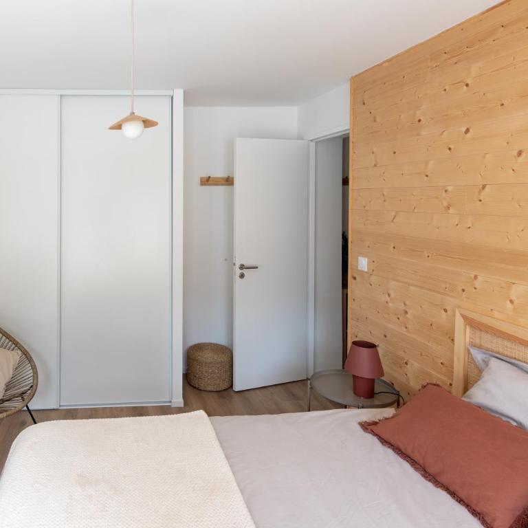 Bel appart neuf et cosy, jardinet, magnifique vue - Appartement 3 Chambres - 12