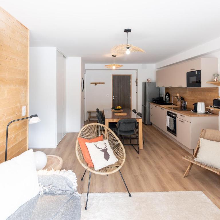 Bel appart neuf et cosy, jardinet, magnifique vue - Appartement 3 Chambres - 8