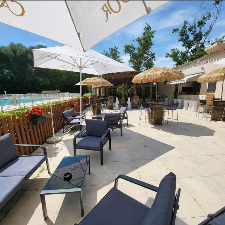 TOUT A PIED Dernier étage Vue imprenable EST-SUD OUEST mer -plage 100m-box - One-Bedroom Apartment - 26