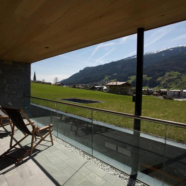 Smaragdresort Top 4.6 - Apartment mit 3 Schlafzimmern und Bergblick - 1