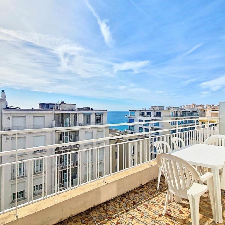 Nestor&Jeeves - MARINA AZUR - Close sea - Appartement 2 Chambres avec Terrasse et Vue sur la Mer - 2